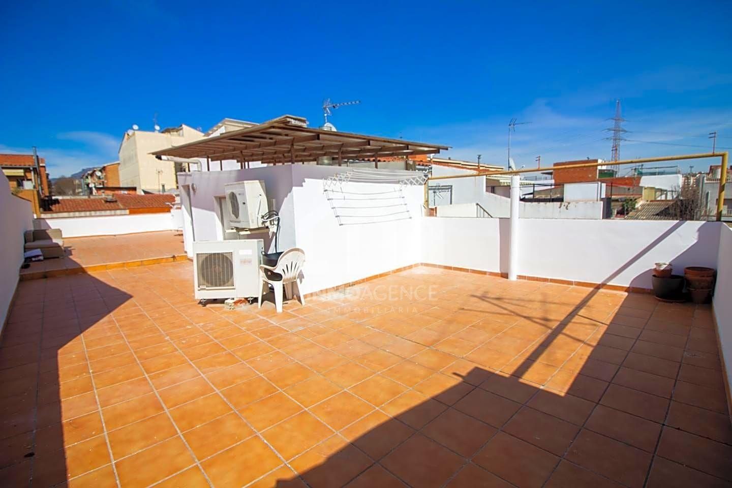 Casa reformada amb terrassa a Ca n'Anglada